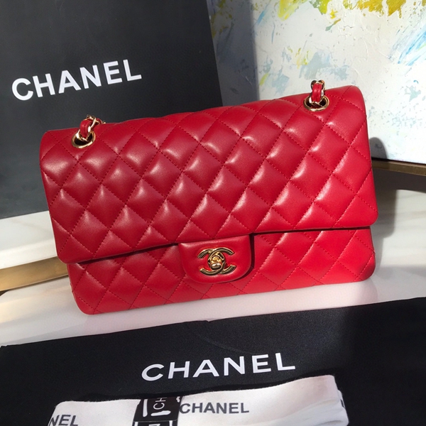 シャネルバッグレプリカ正面デザイン